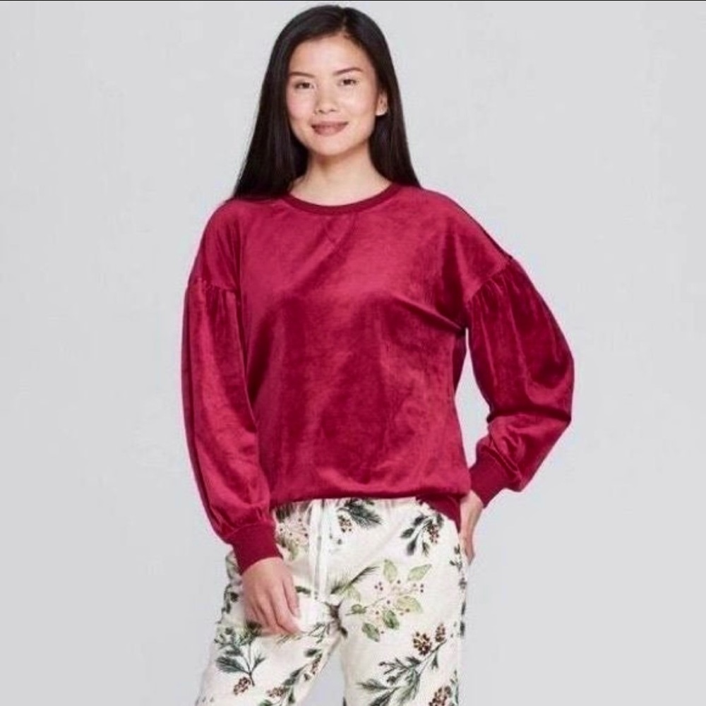 Gilligan & O'Malley Women's Burgundy Cozy Velour Long Sleeve Sleep Sweatshirt